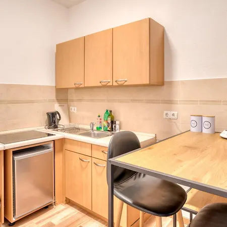 Homy I Gemuetliches Gohlis Netflix Und W-lan